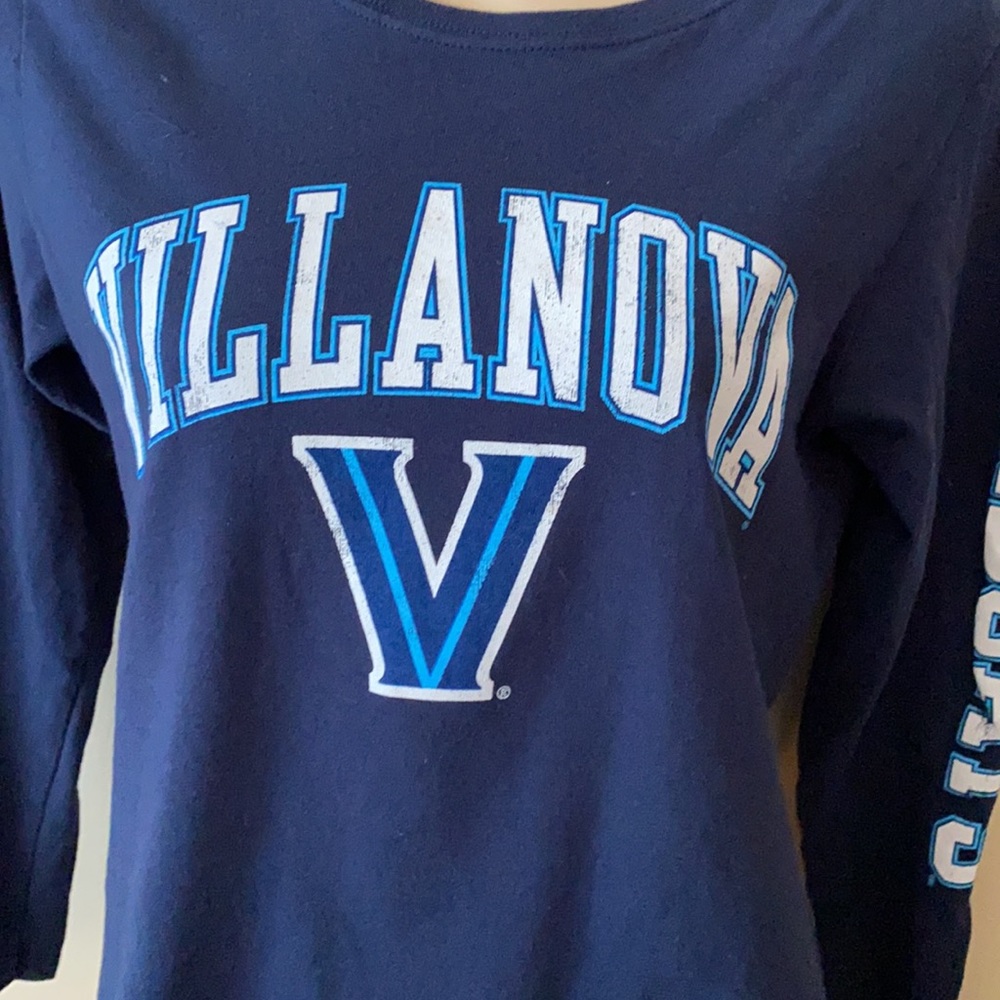 Villanova University  Junior size  small long sleeve shirt